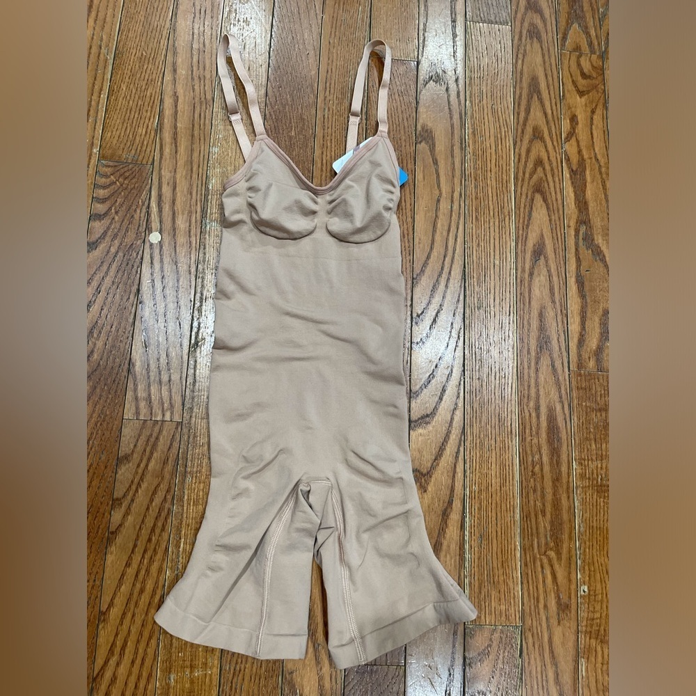 Elegant Tan Women's One-Piece Swimsuit - Picture 10 of 10